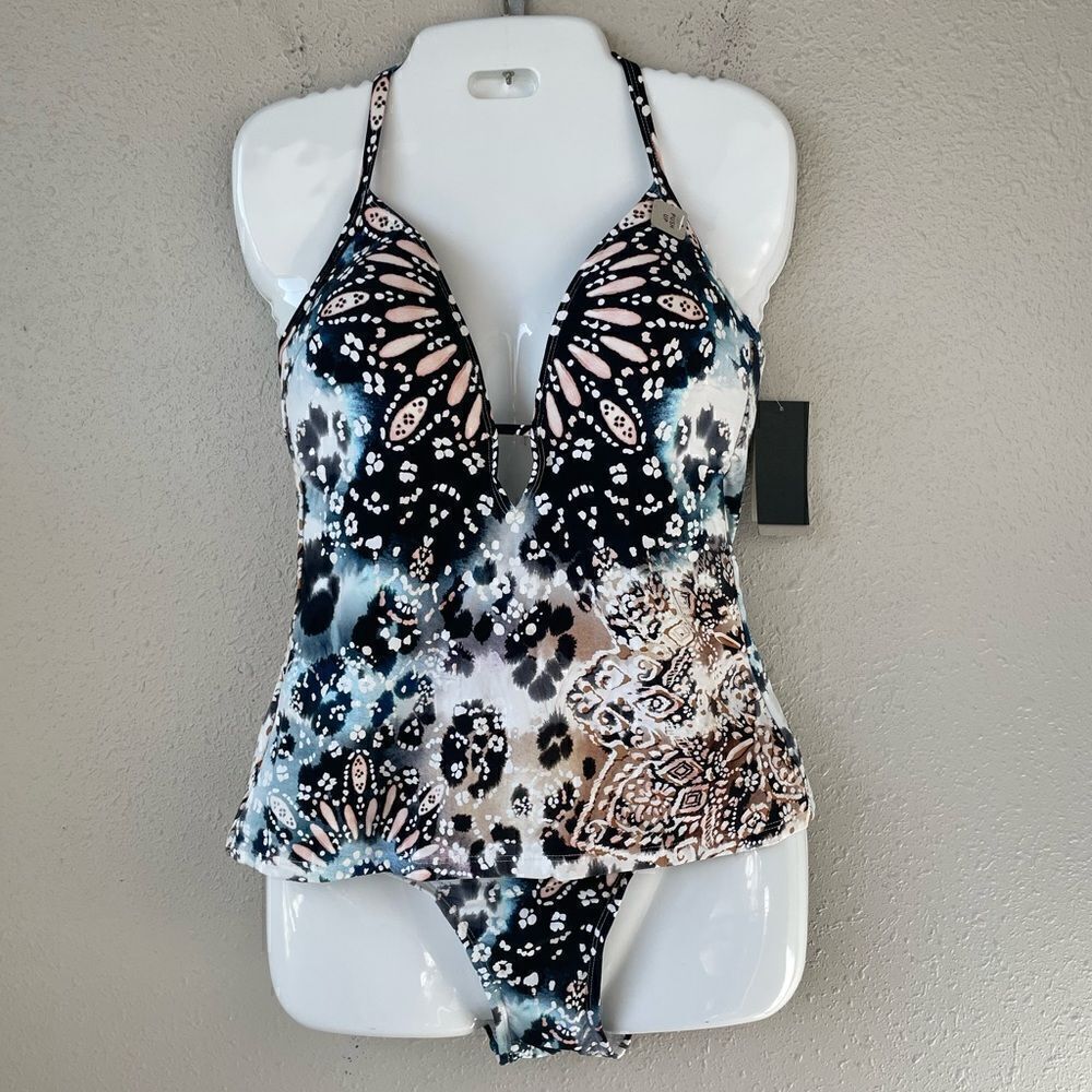 NWT Kenny Cole New York Two Piece Swim Tankini and Bottoms Size M